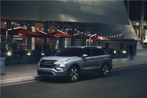 2025 Outlander